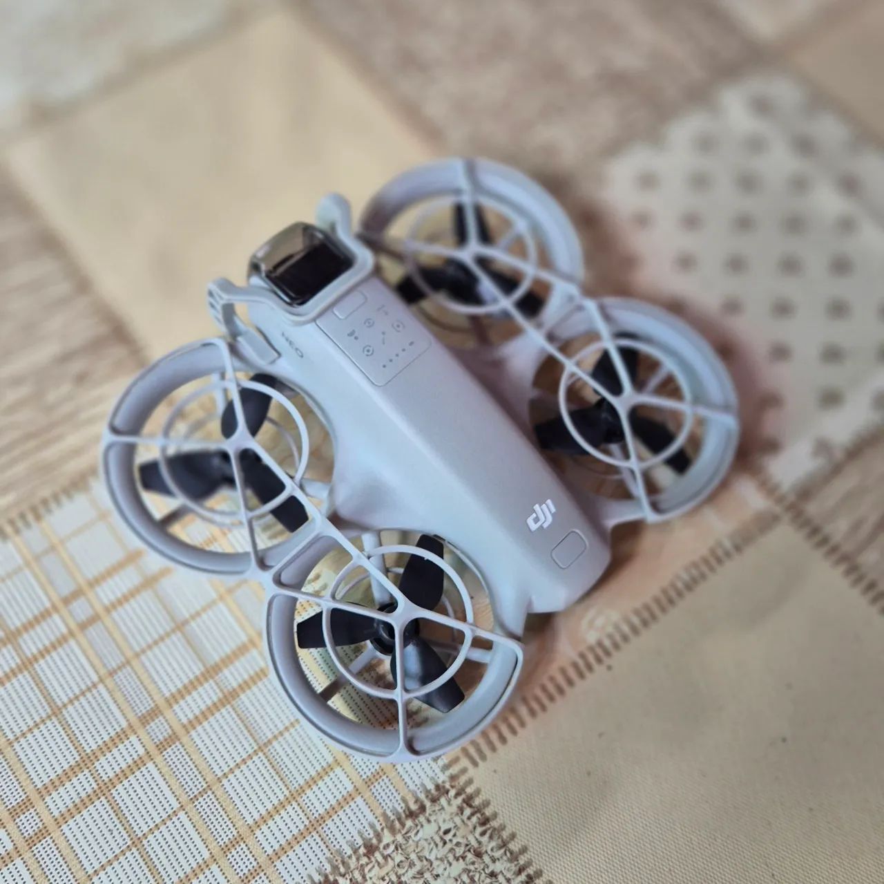 Drone DJI Neo Fly More Combo - Foto 2
