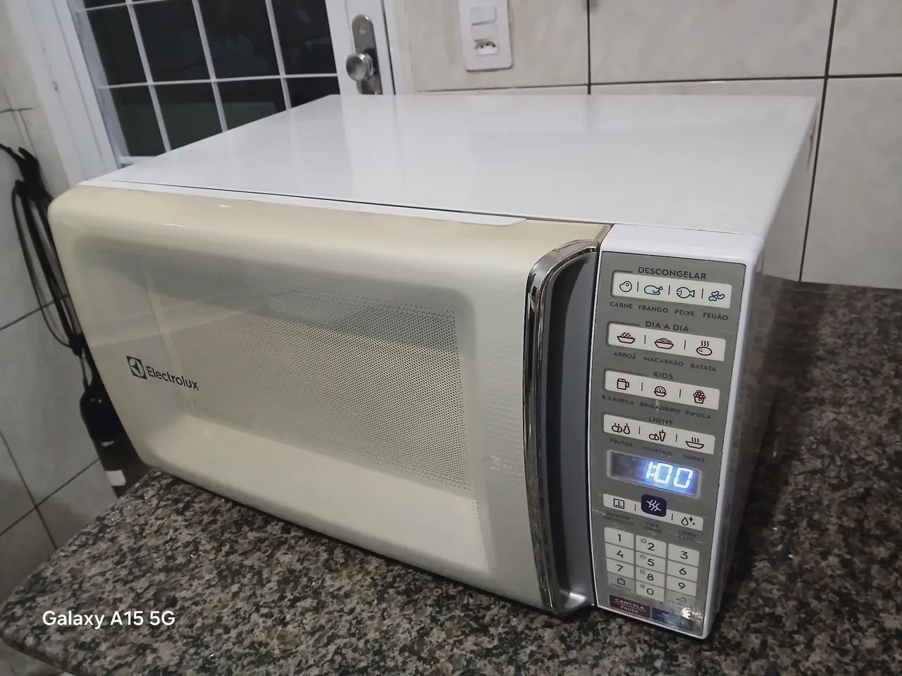 Micro-ondas Electrolux 31litros  - Foto 4