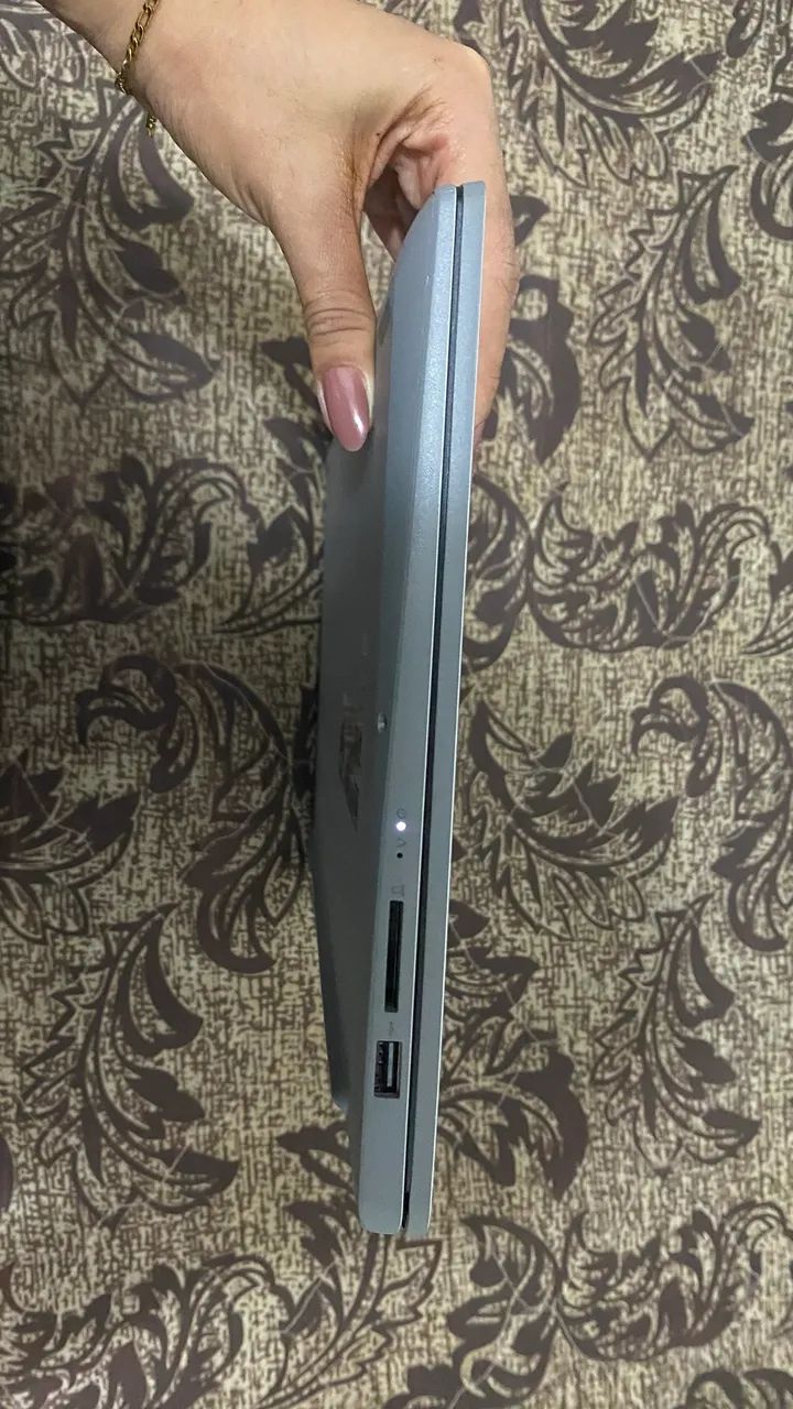 Notebook Lenovo  - Foto 3