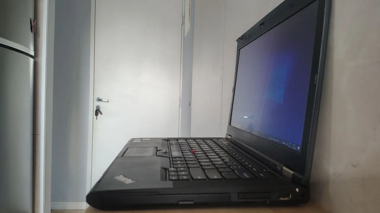 NOTEBOOK LENOVO THINKPAD T430 | CORE i5 | 8GB RAM | SSD 120GB - Foto 3