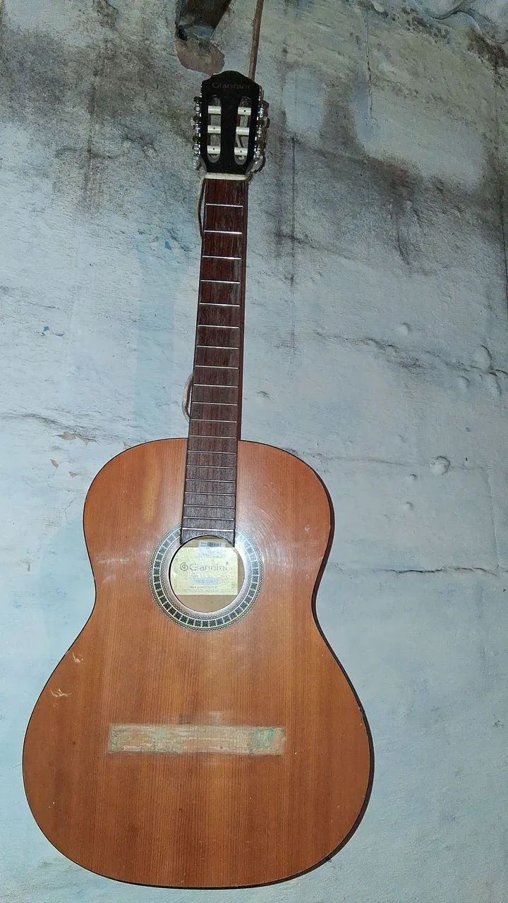  Violão vendo 
