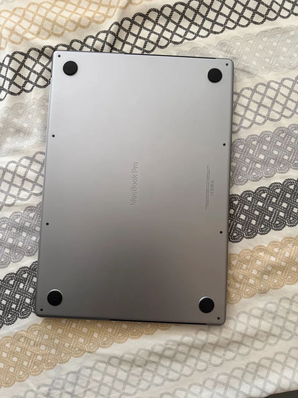 Macbook Pro M1 Pro 16GB Ram SSD 512GB 16 polegadas - Notebooks