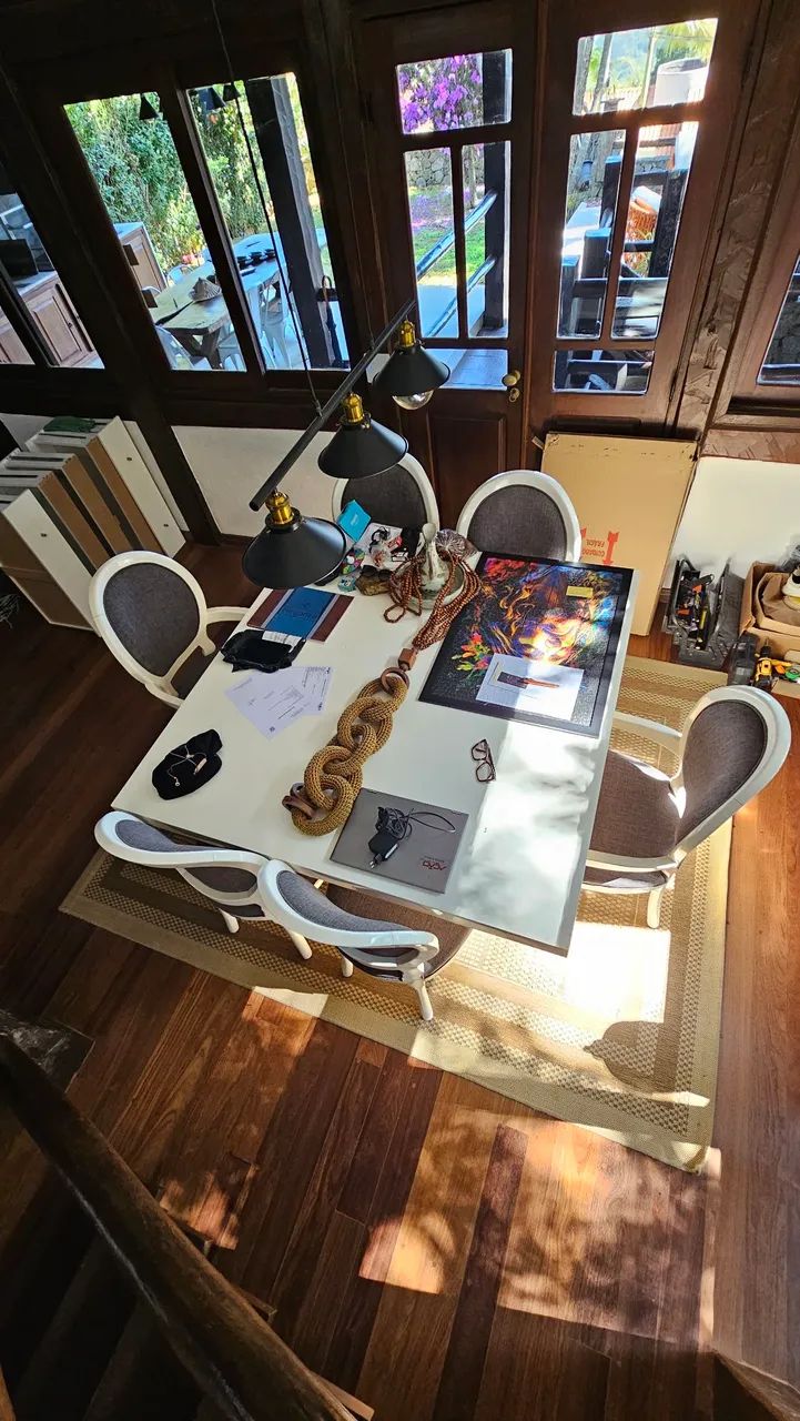 Mesa laka 140 cm mais 6 cadeiras 