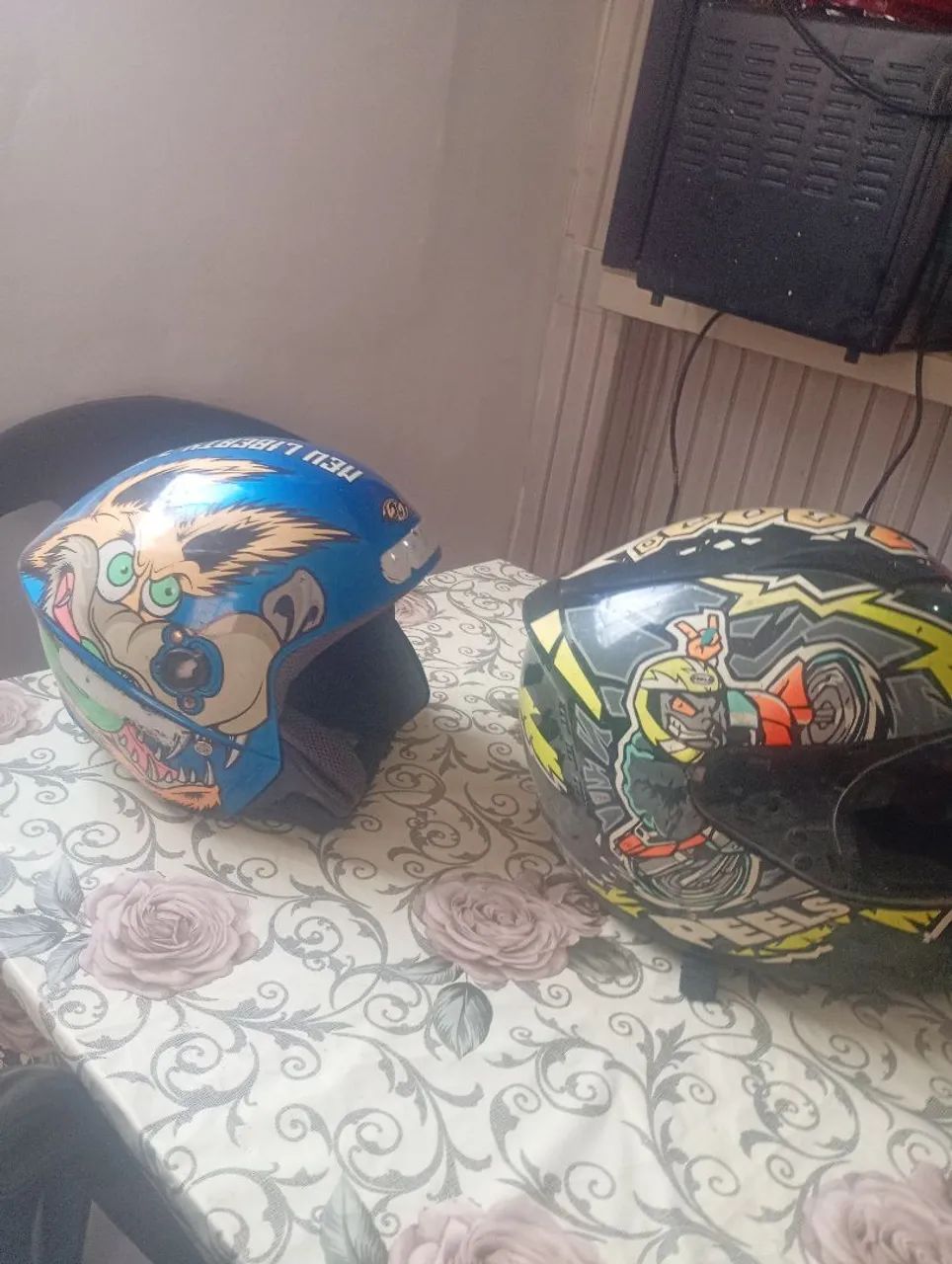 2 capacete top por 250 - Foto 3