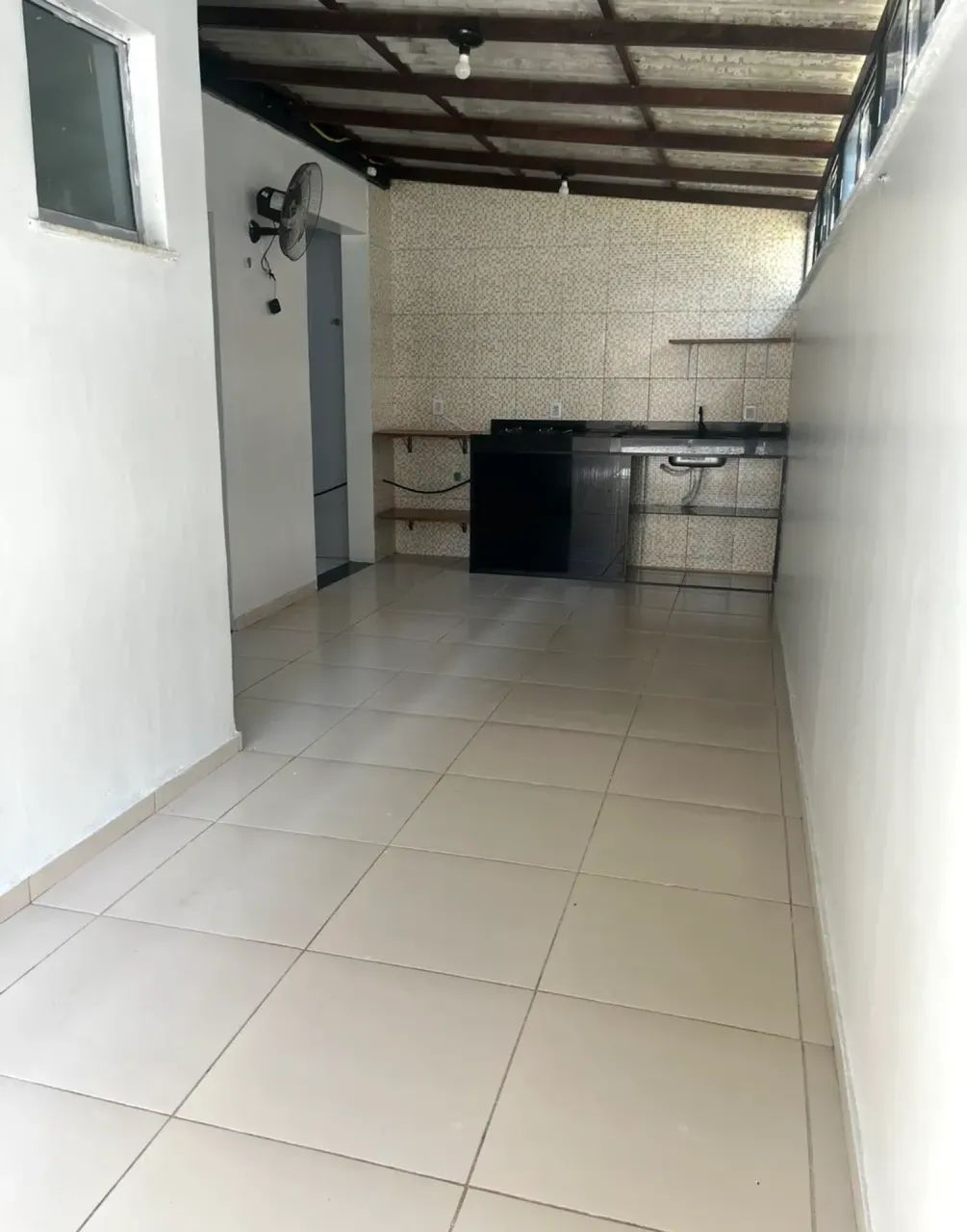 Alugo Apto 2/4 com área no Cond Soure Marituba - Foto 2