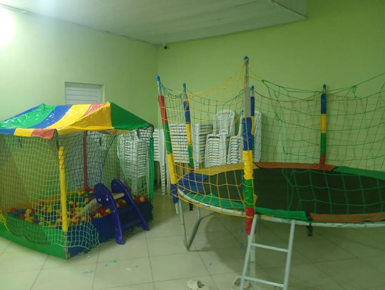 Aluguel pula pula, piscina de bolinha algodão doce e pipoca  - Foto 3