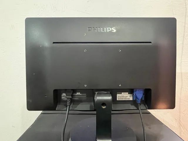 Monitor LED Philips 20 - Foto 3