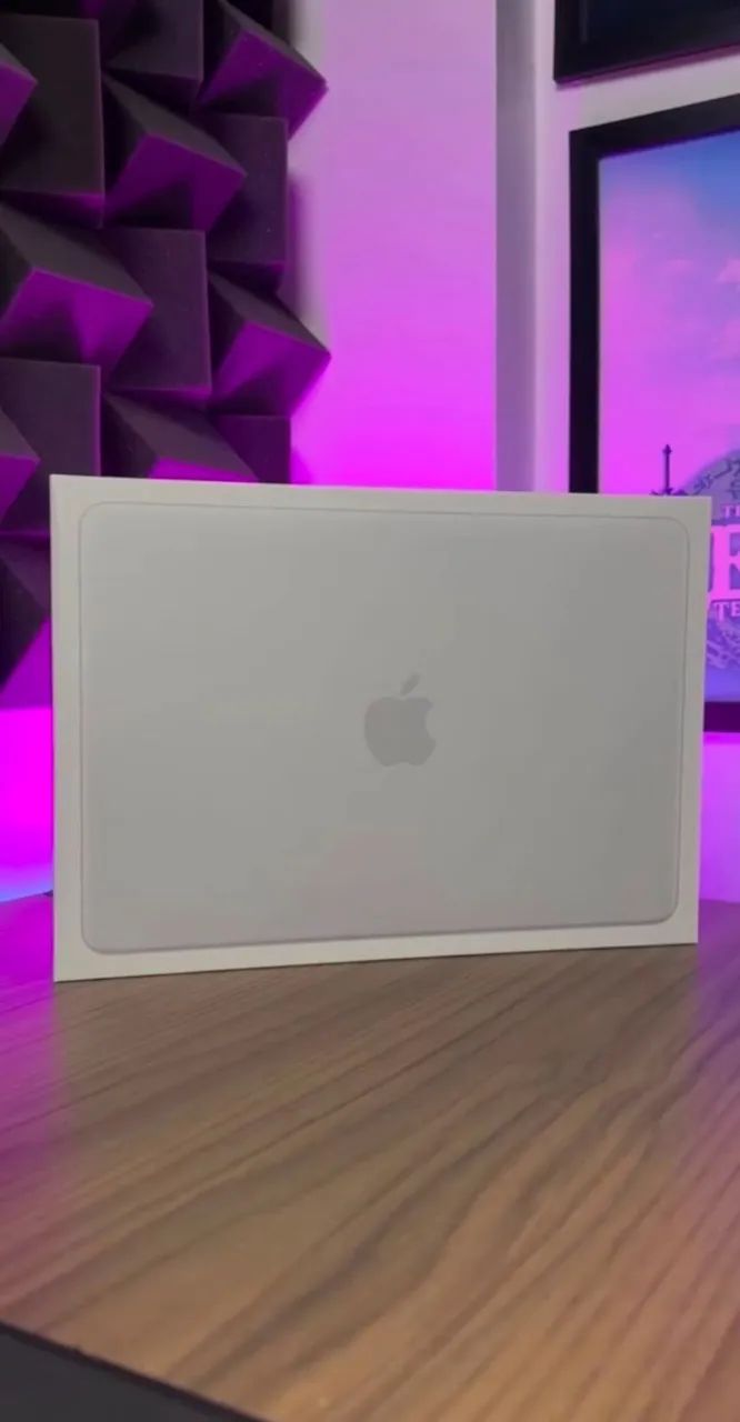 Macbook Neo 8GB/256GB Silver - Lacrado