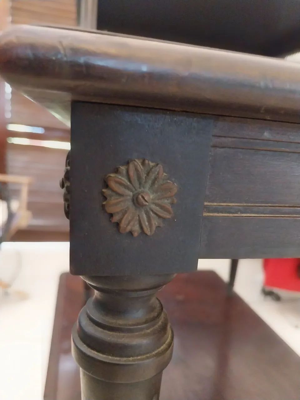 Mesinha de canto Vintage  - Foto 3