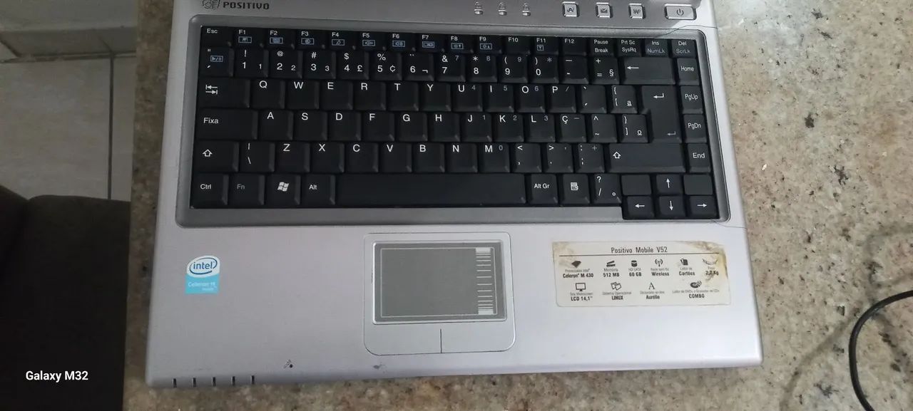 Notebook positivo pra retirar peças.  - Foto 2