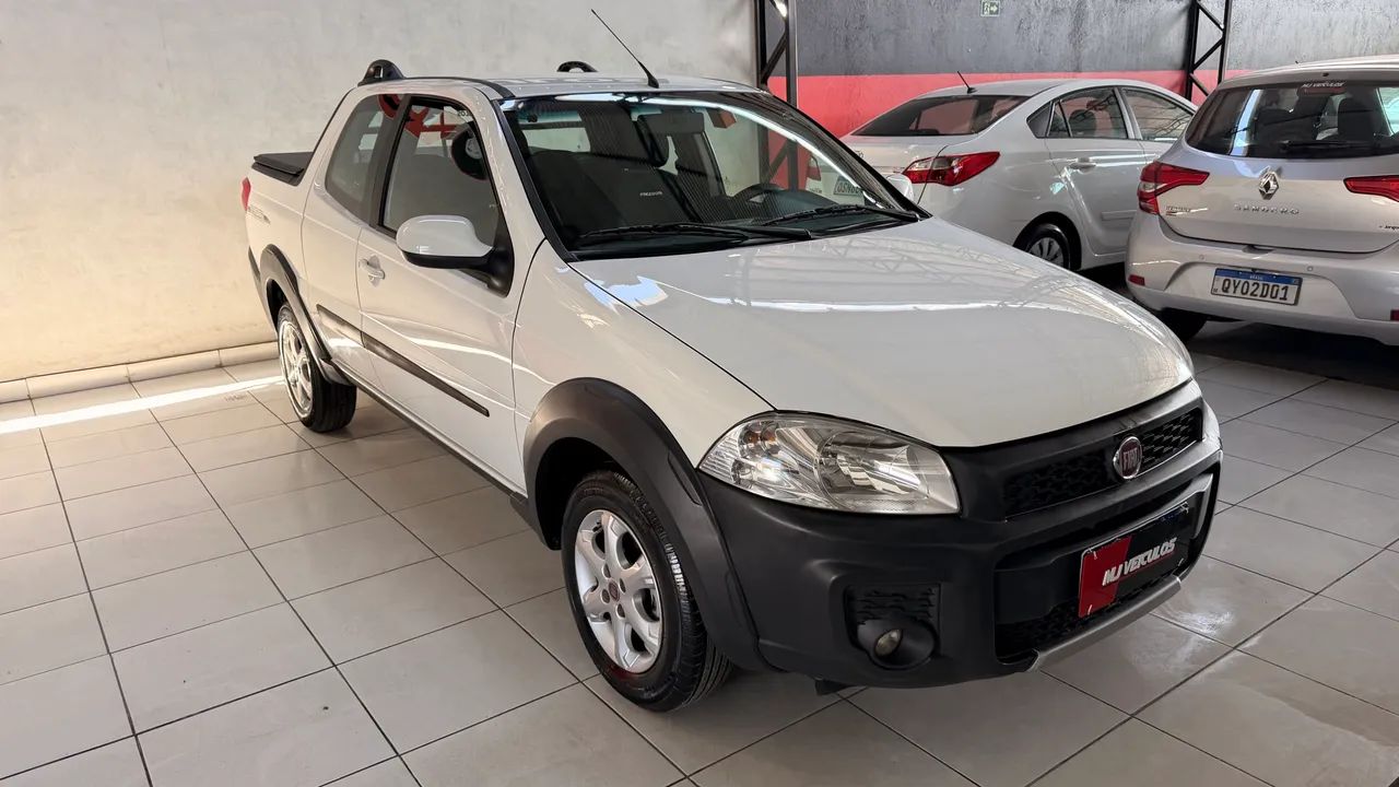 Fiat Strada Freedom 1.4 Flex 8V CD 2020 - Foto 2