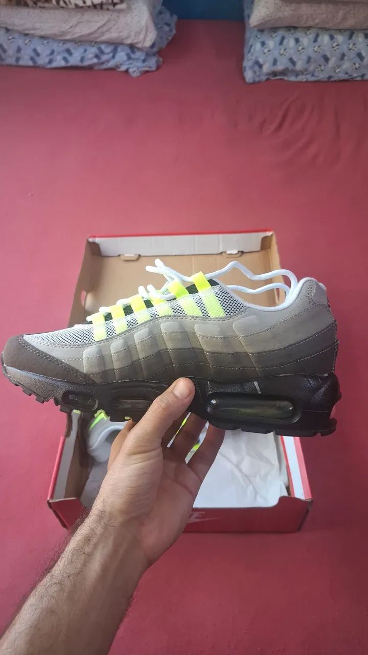 Air Max 95 Neon - Primeira Linha