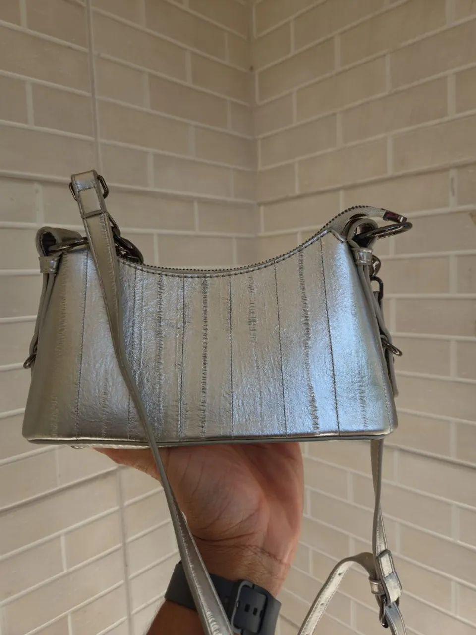 Bolsa Prateada Pequena - Foto 2