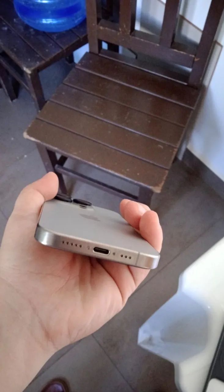 Iphone 15 pro 256gb  - Foto 5