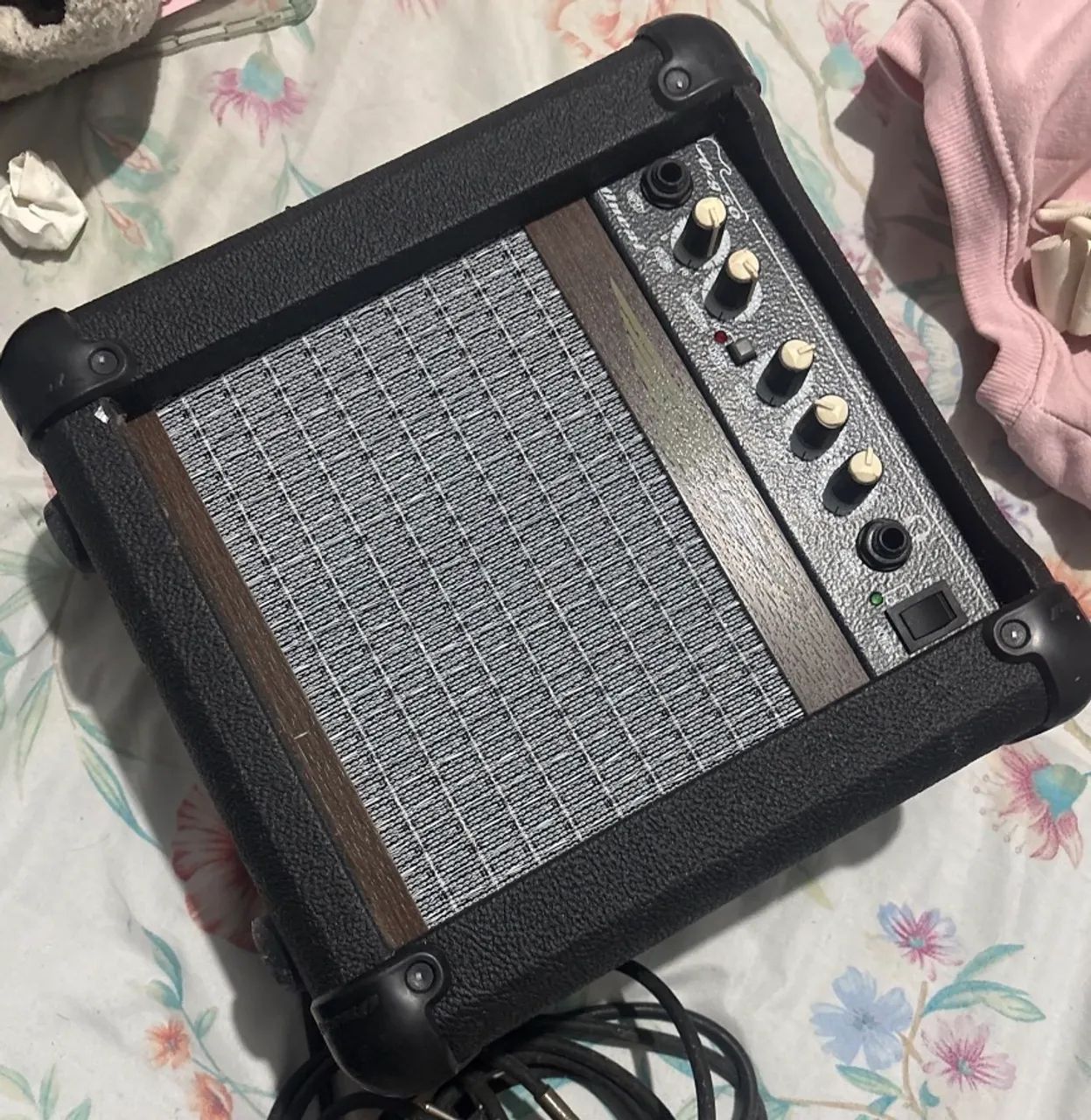Vende-se caixa de guitarra  - Foto 3