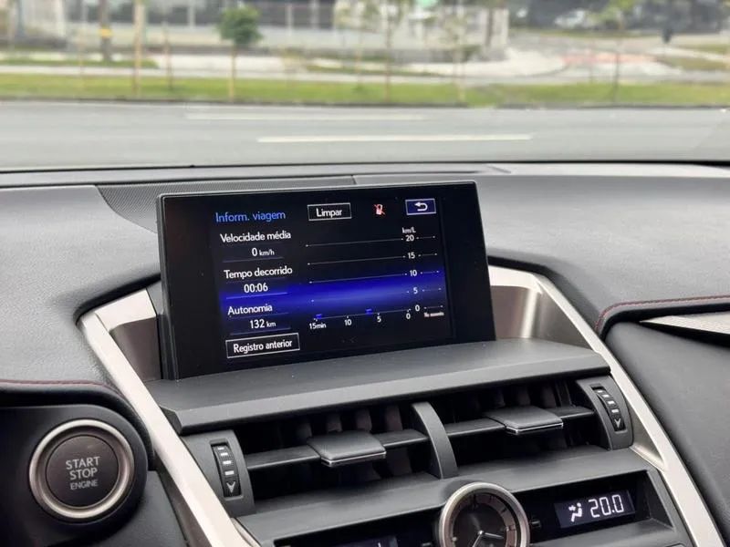 Lexus NX-200t F-sport 2.0 16V 238cv Aut., foto 15 de 20
