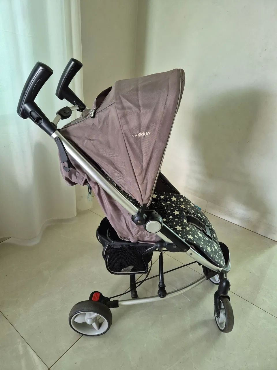 Carrinho Travel System + Bebê Conforto Kiddo Helios  - Foto 4