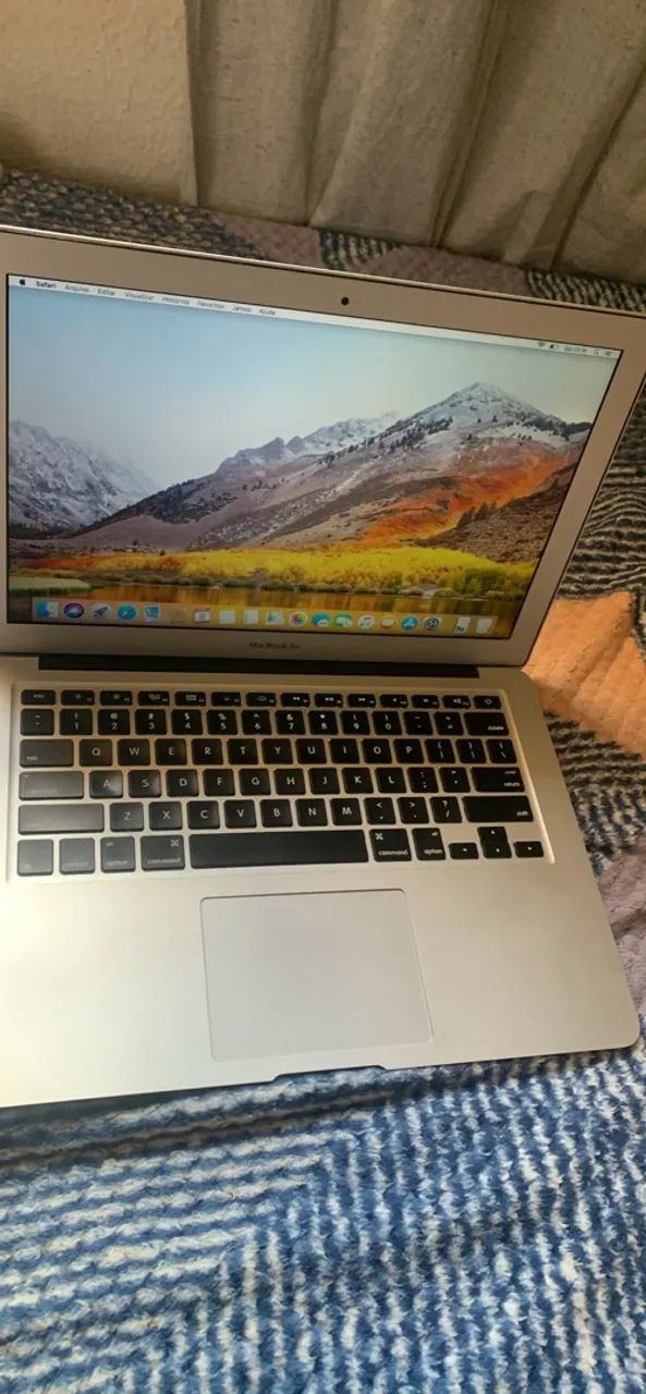 MacBook ZERADO TOP