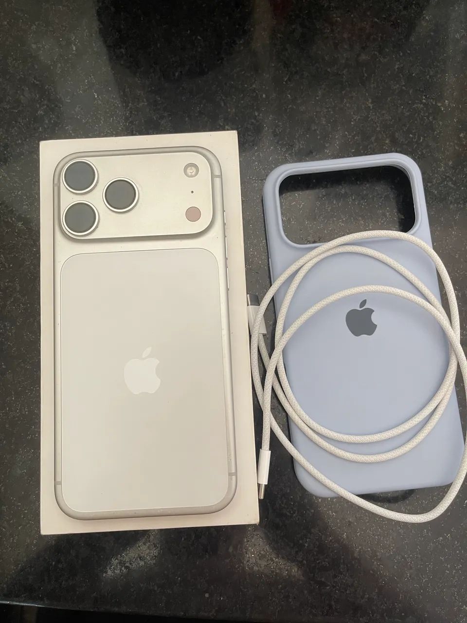 iPhone 17 pro Max silver  - Foto 3