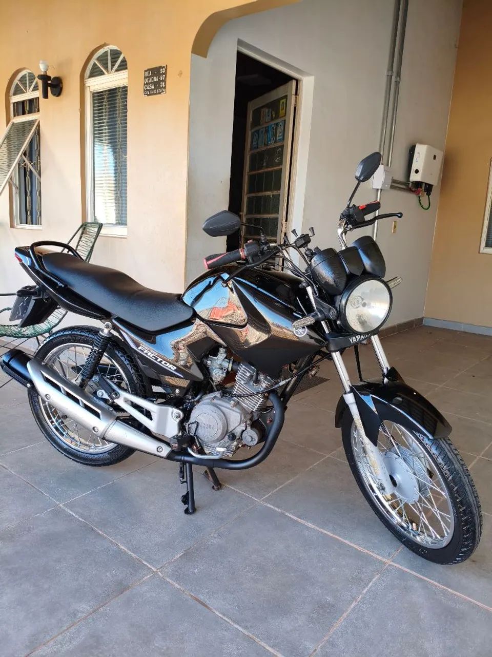YAMAHA/FACTOR YBR 125 E