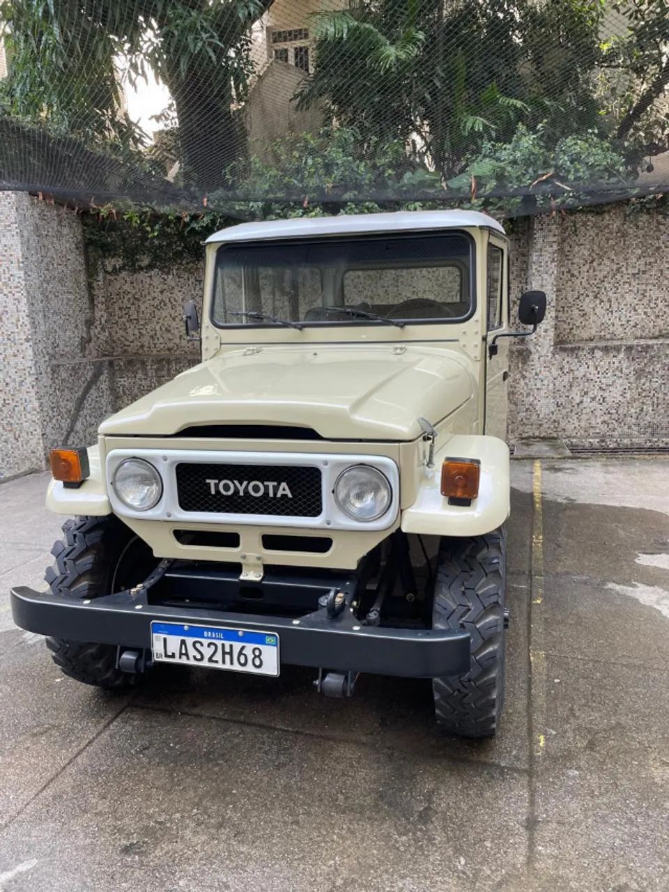 Toyota Band.Jipe Cap.de Aço Chas. Curto Diesel 1988