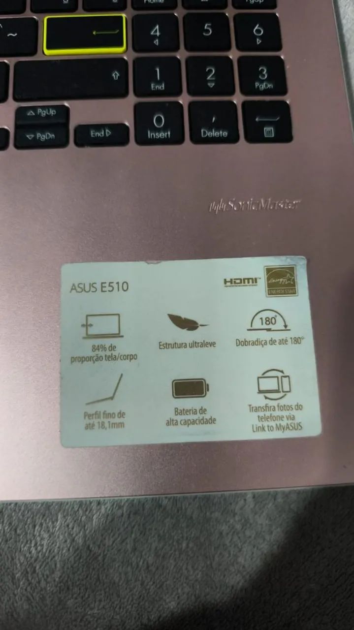 Notebook novo na caixa 