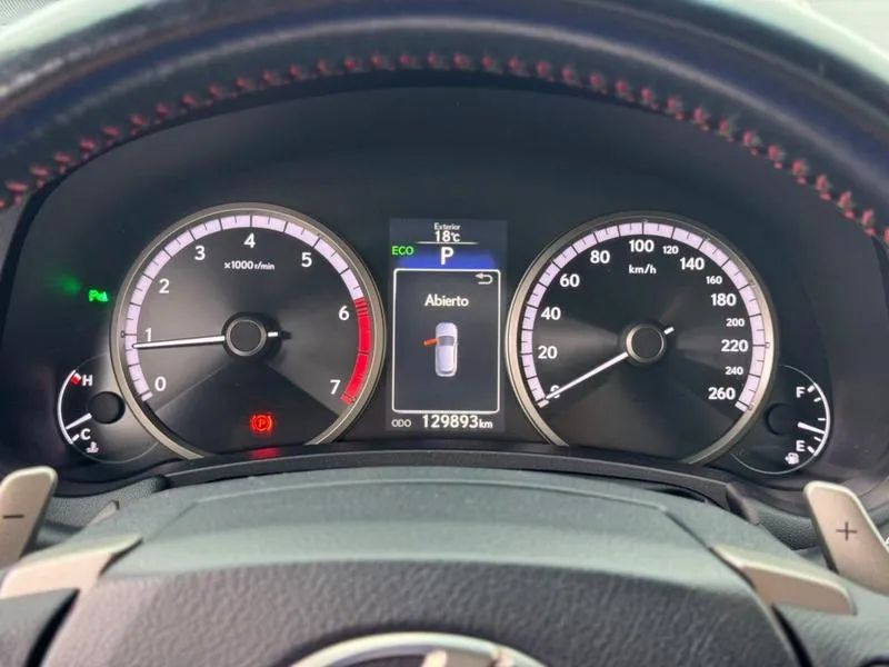 Lexus NX-200t F-sport 2.0 16V 238cv Aut., foto 13 de 20