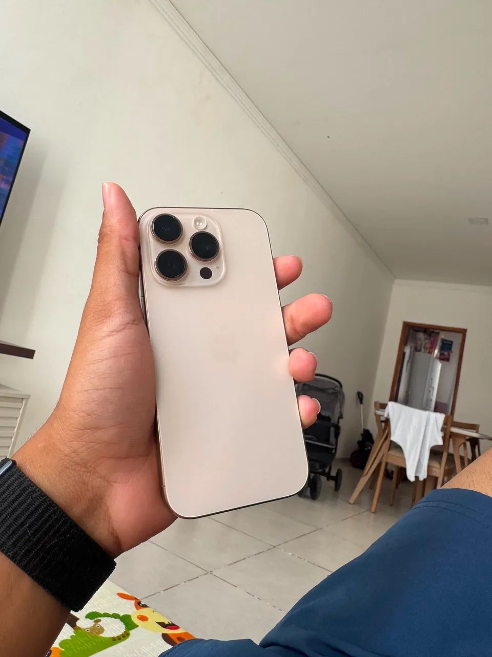 iPhone 16 pro  - Foto 3