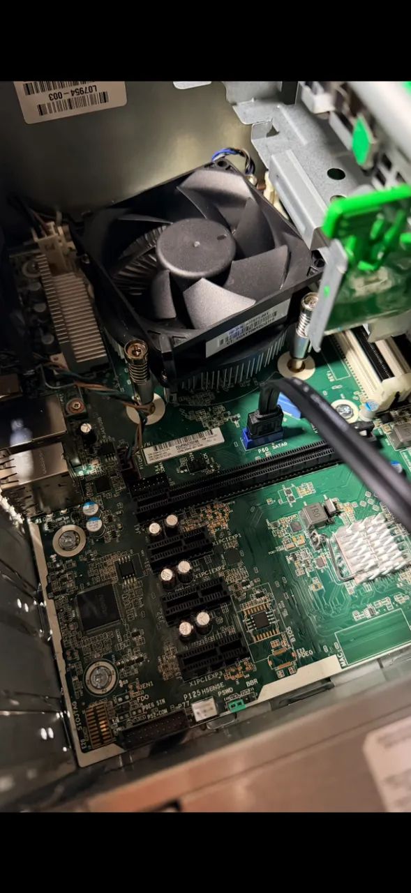 Computador HP Elitedesk Ryzen5, 8Gb, SSD 240 - Foto 3