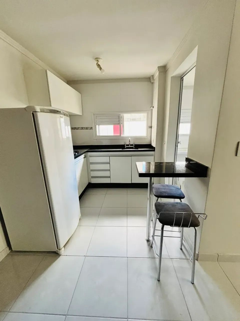 Apartamento 1 Quarto com Lavanderia Separada em Localização Estratégica  Centro/Batel - Foto 3