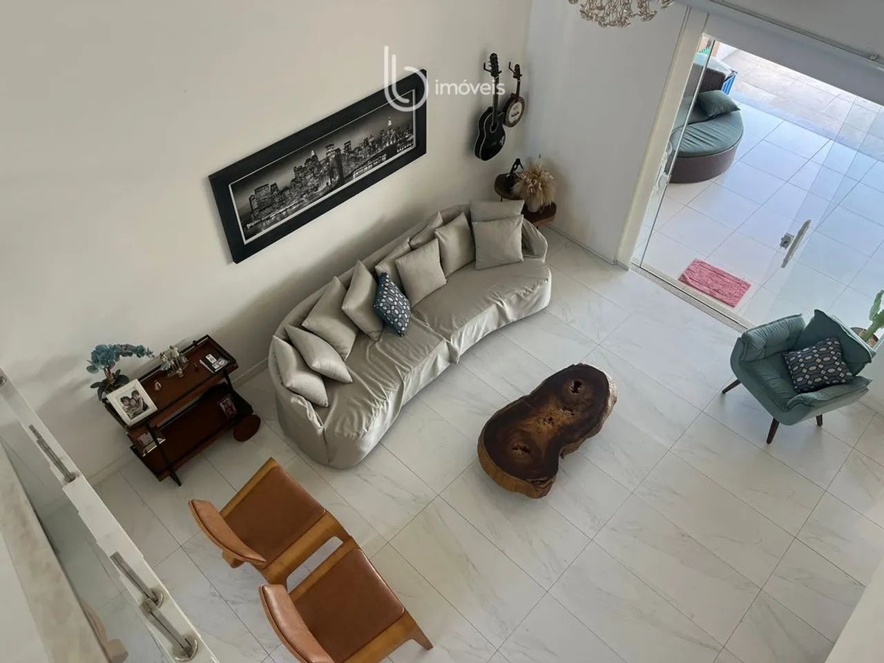 CASA DUPLEX COM VISTA PARA LAGOA