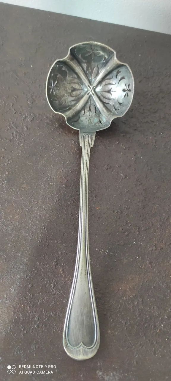 Conchinha antiga, vazada,metal: - Foto 2