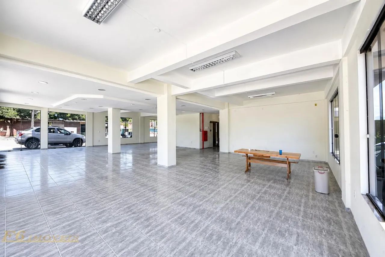 Loja com 4 vagas e 290m² para alugar em Ponta de Baixo, São José - Foto 5