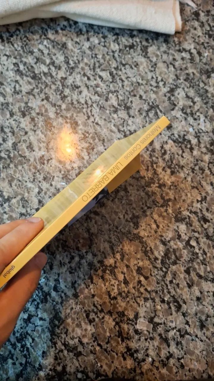 Livro " Melhores Contos " de Lima Barreto  - Foto 4