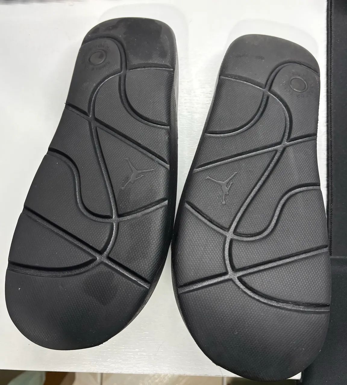  Chinelo Jordan Post Masculino - Preto - Foto 3