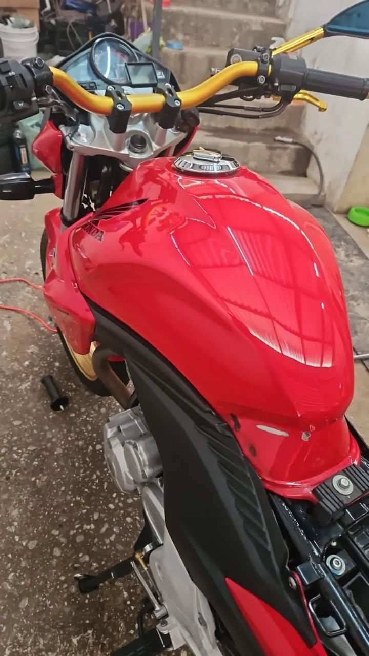 Honda CB 300R - Foto 2