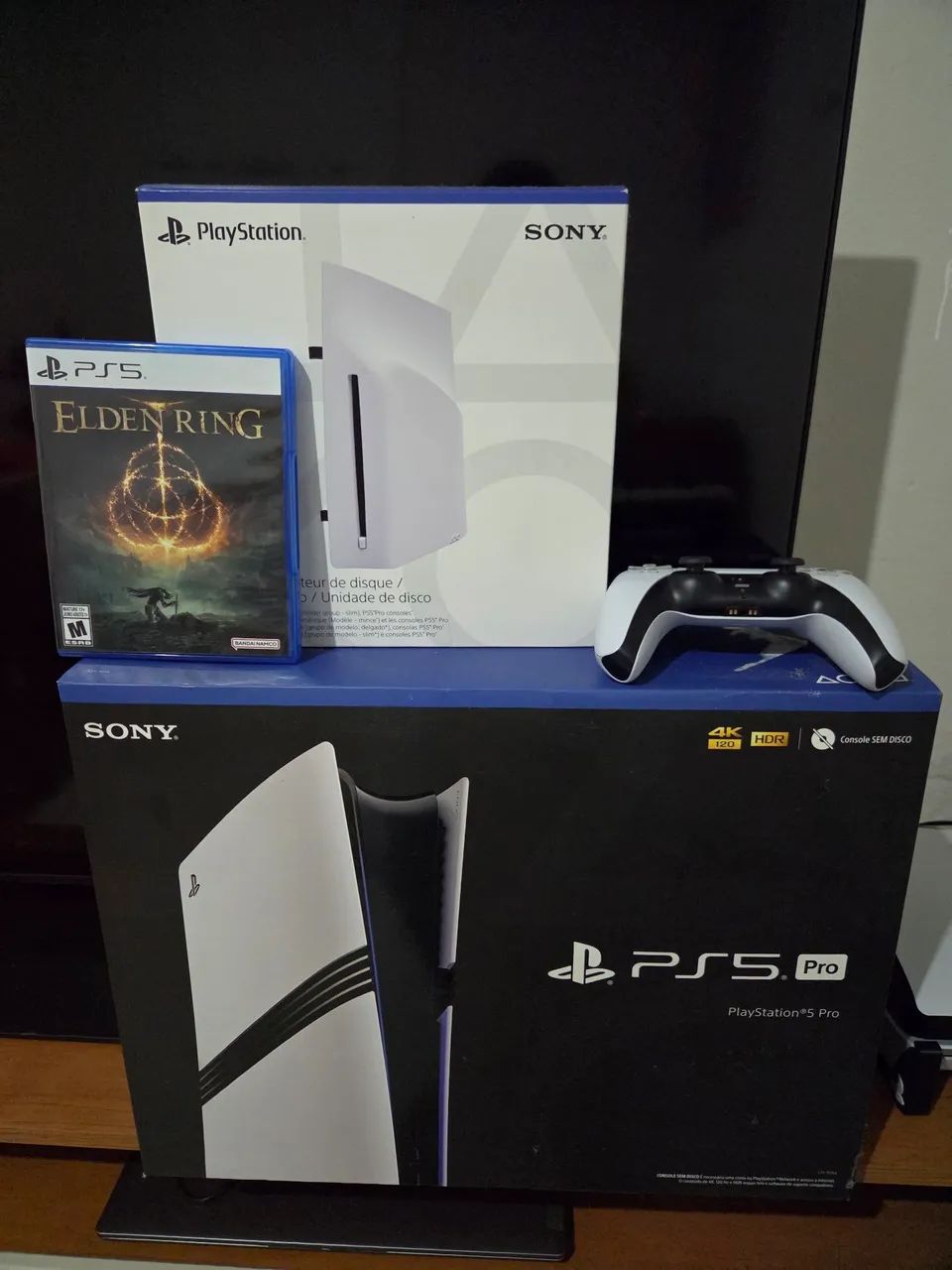 Ps5 pro 2tb + leitor disco + elden ring