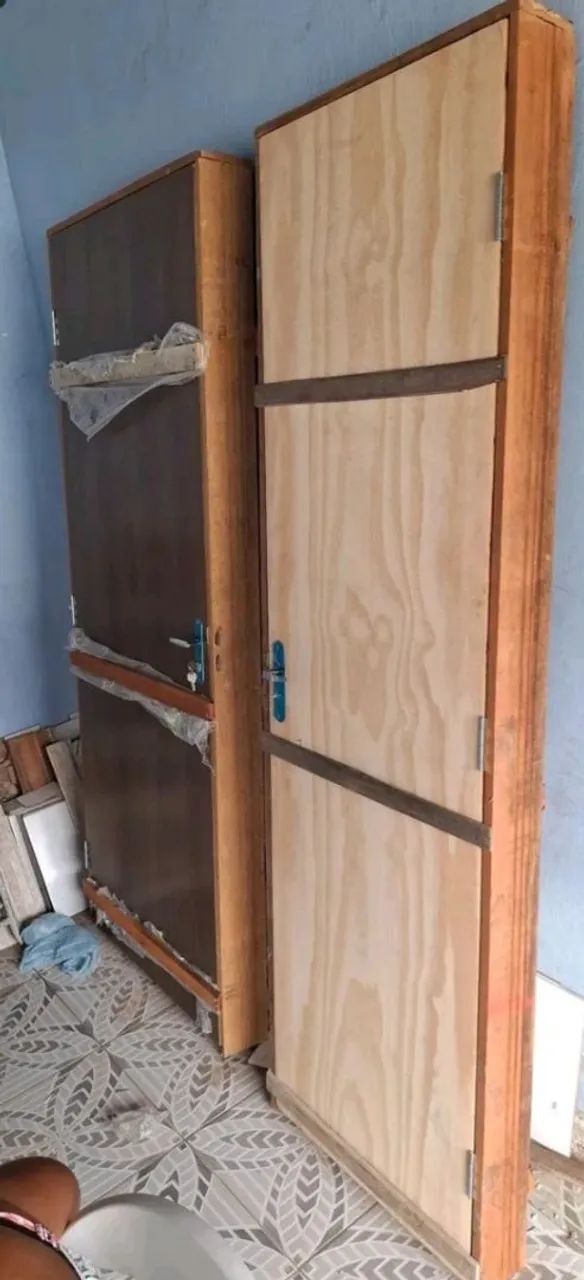 Carpinteiro instalação, acentamento de portas e janelas  - Foto 2