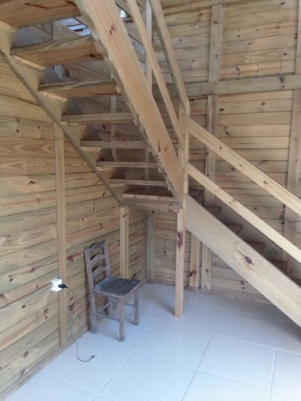Casa tipo Chalé de 02 pavimentos 50m² - Governador Celso Ramos - Foto 5
