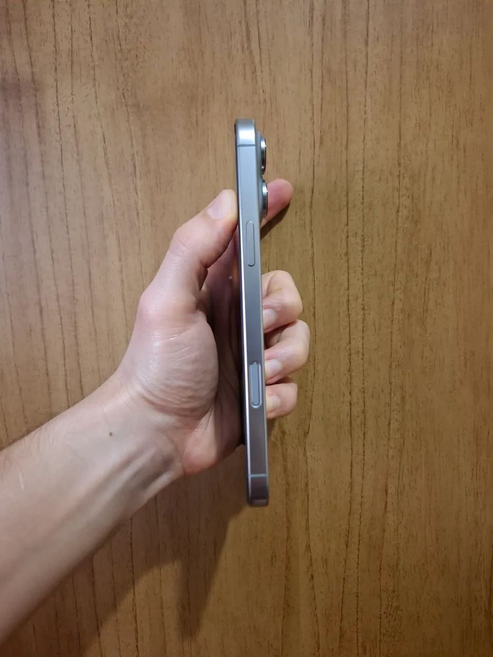 iPhone 16 Pro Max 256GB  seminovo! - Foto 2