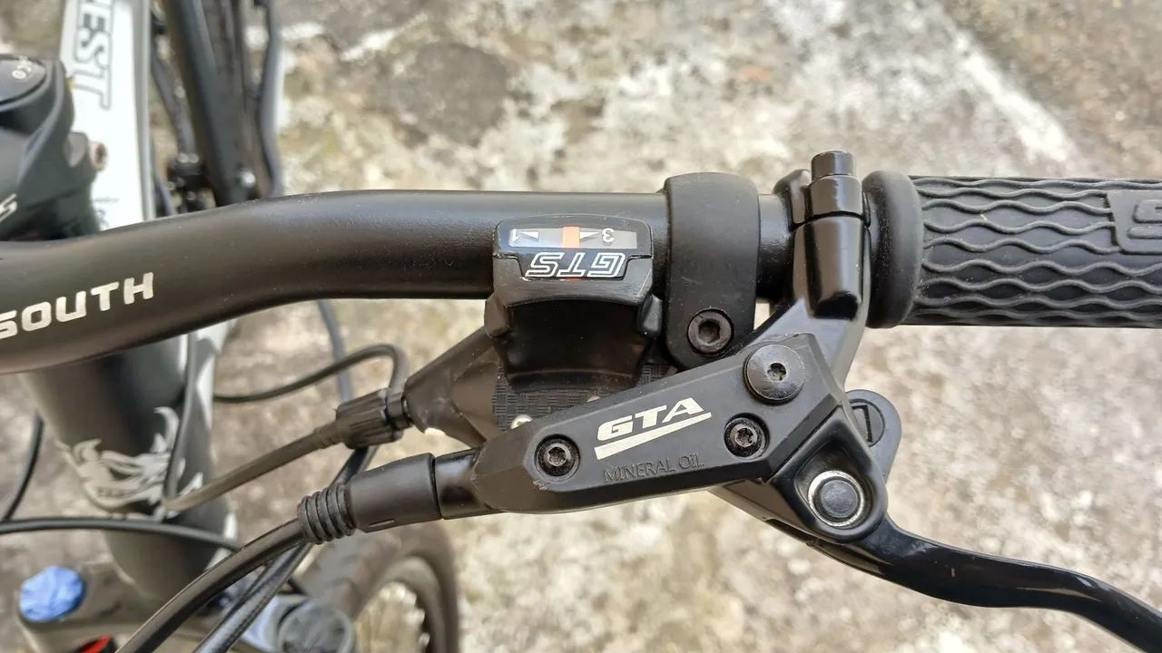Bicicleta aro 29 de alumínio  - Foto 2