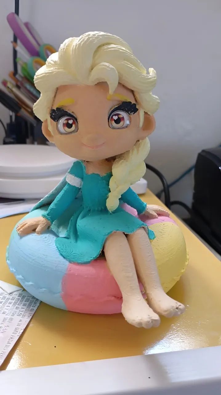 Elsa - Frozen Action Figure Estilizada
