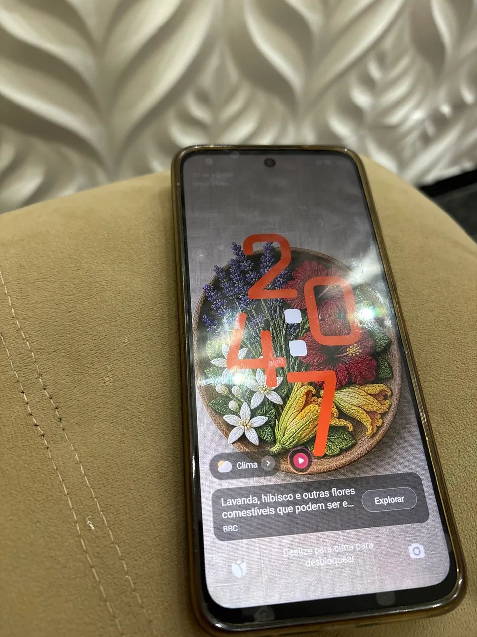 Vendo celular  redmi 13  256 GB - Foto 2