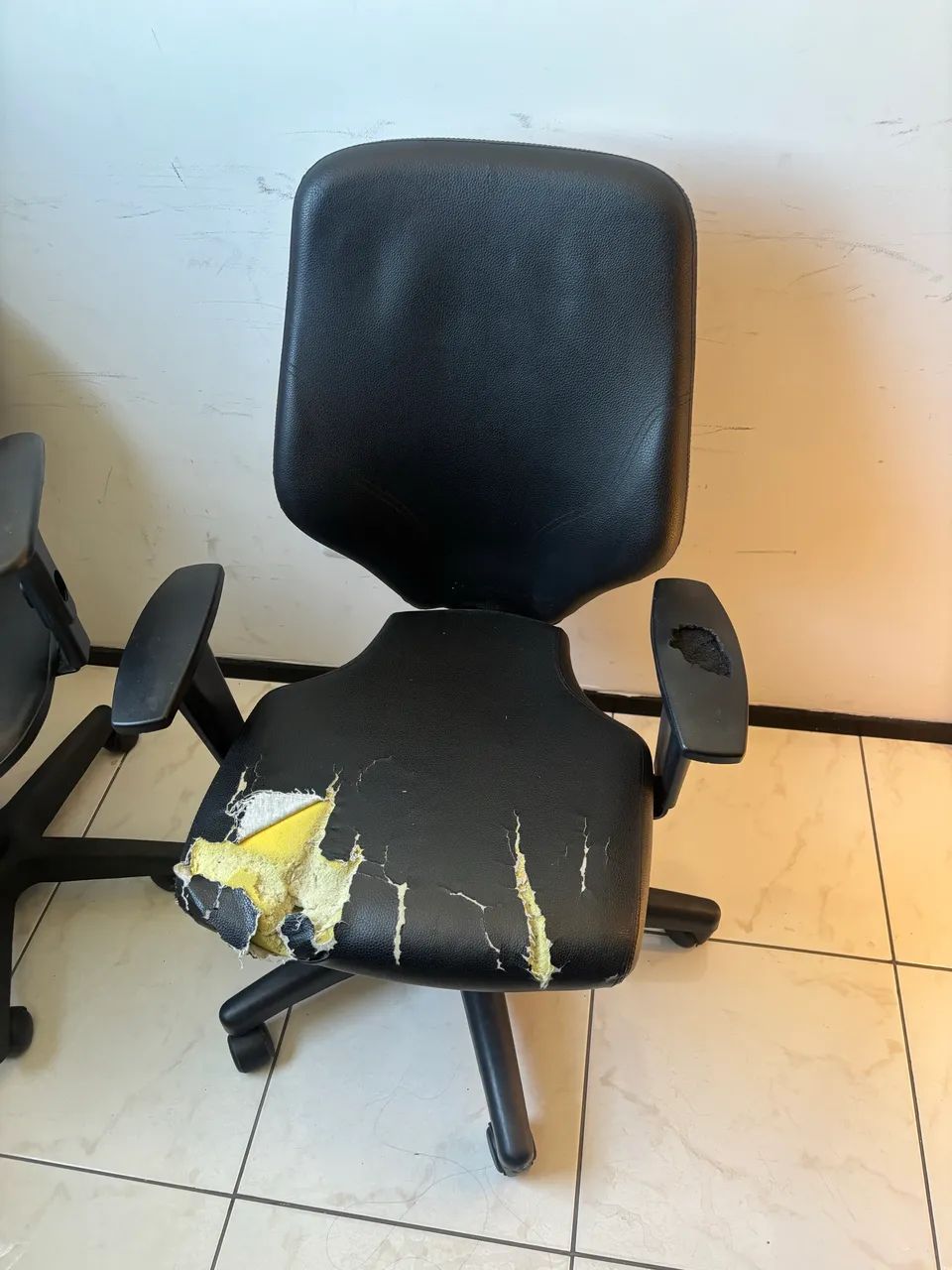 Cadeiras de escritório  - Foto 4
