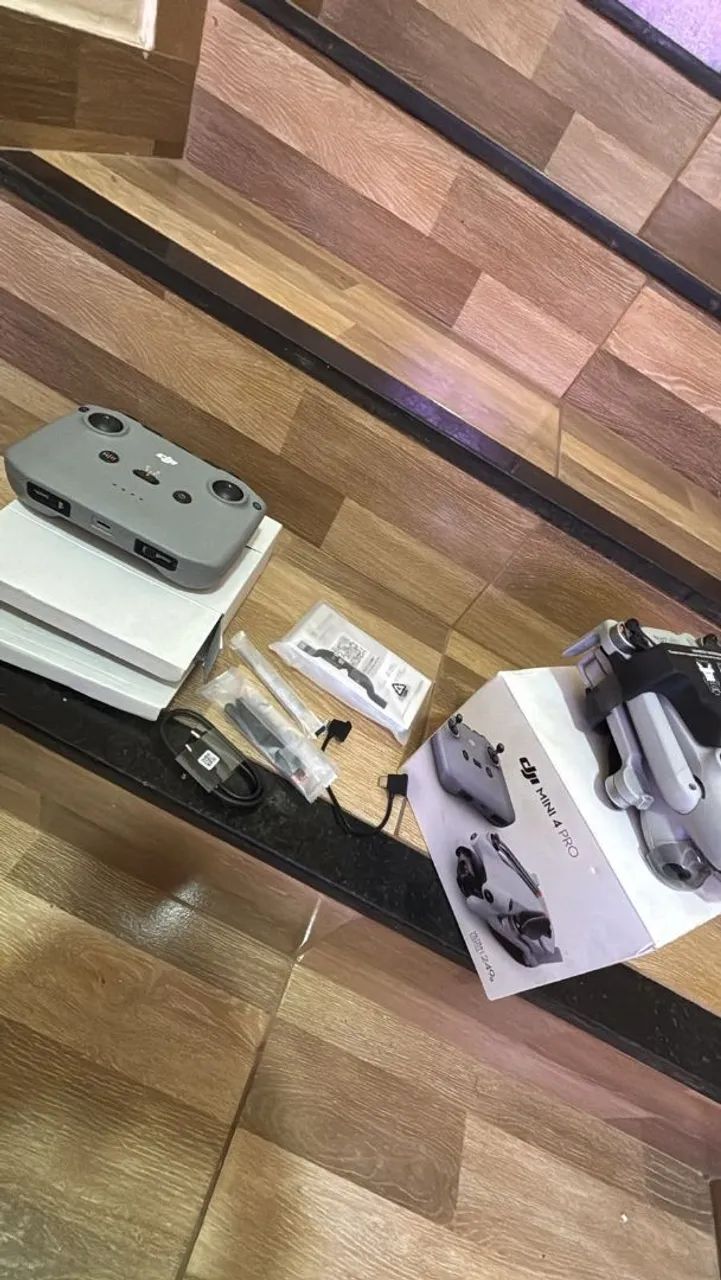 Drone mini 4 pro standart, 3 horas de vôo apenas, drone extremamente novo  - Foto 2