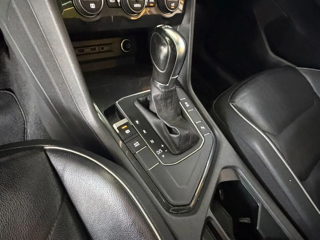 Volkswagen Tiguan Allspac Comf 250 TSI 1.4 Flex, foto 16 de 20