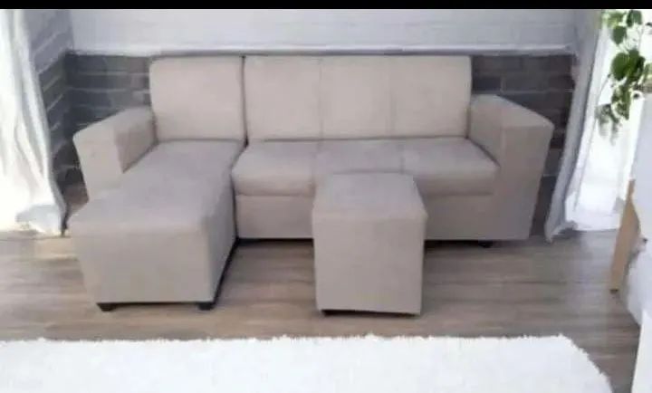 Sofás lindos perfeitos confortável para relaxar e decorar sua sala 