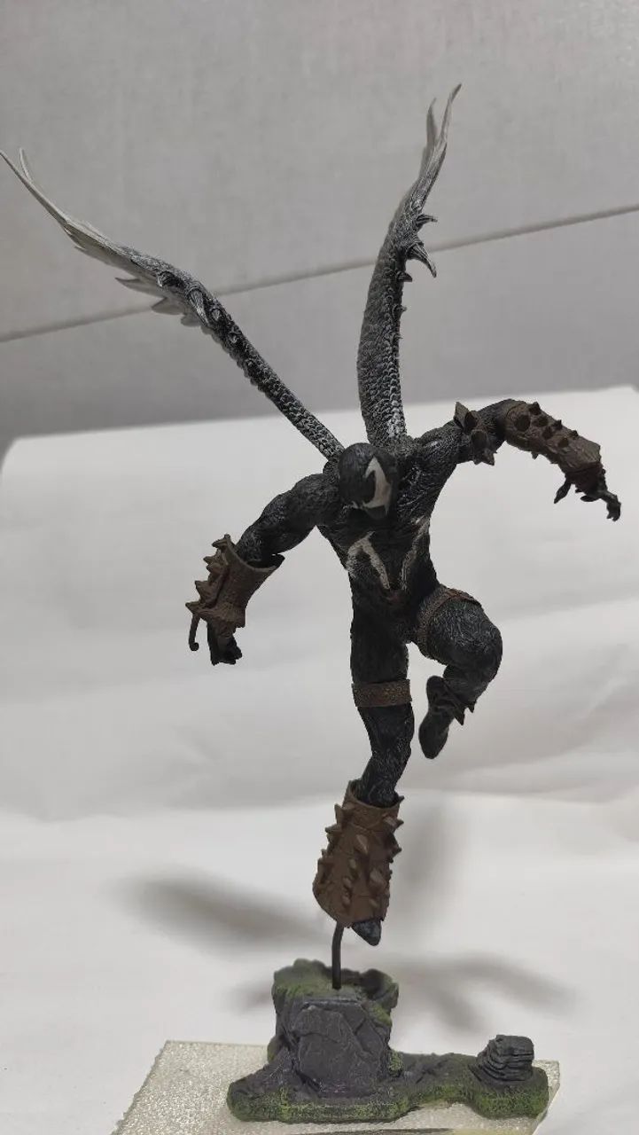 Spawn com Asas - Action Figure Estátua Colecionável