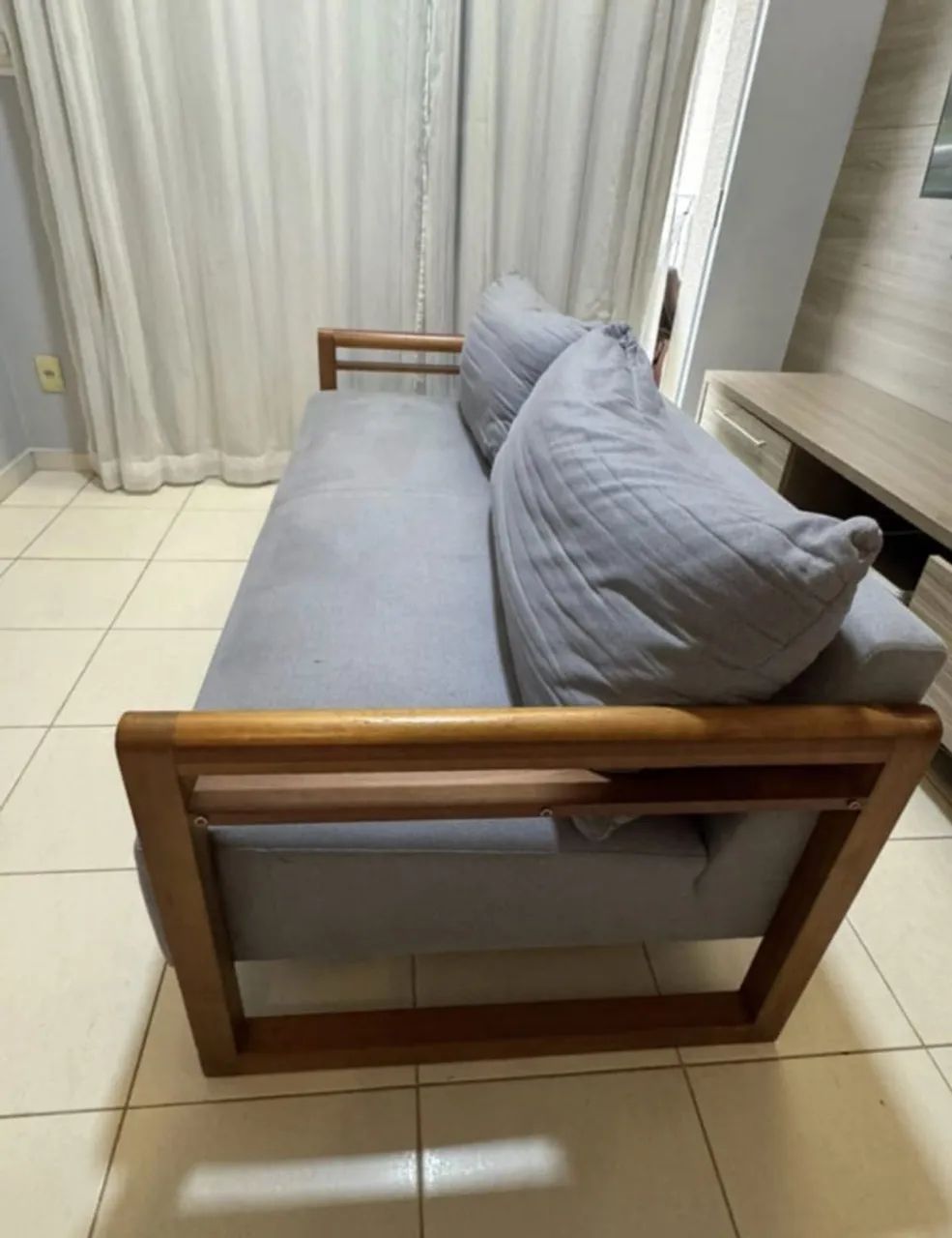 Vendo sofá 2 lugares - Foto 2