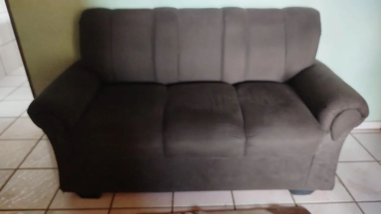 Sofá 2 e 3 lugares, à venda! Em perfeito estado